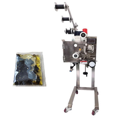 Instant Noodle Seasoning Package Desiccant Inserter Machine 220 zakken/min